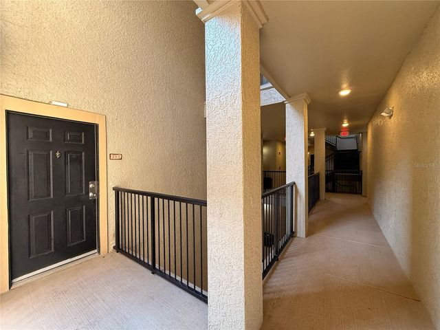 102 VISTA VERDI CIRCLE 212, Lake Mary, FL 32746
