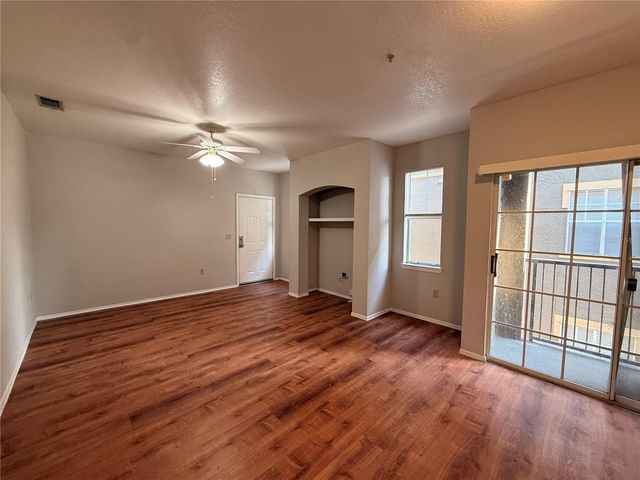 102 VISTA VERDI CIRCLE 212, Lake Mary, FL 32746