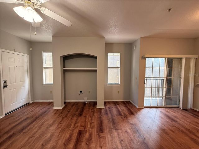 102 VISTA VERDI CIRCLE 212, Lake Mary, FL 32746