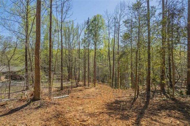 234 Riverbend Road, Lavonia, GA 30553