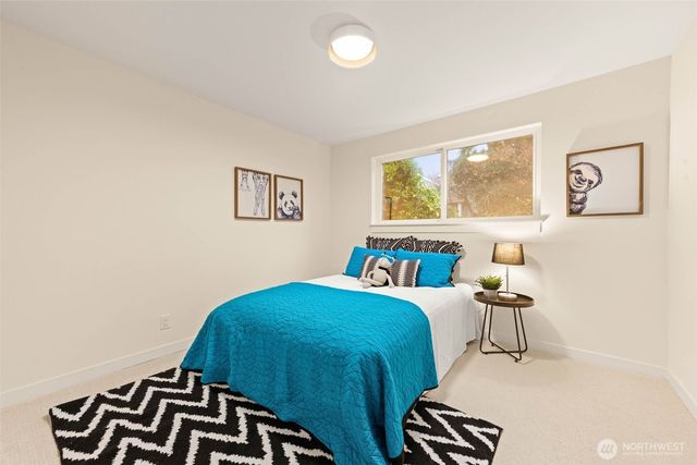 9101 30th Avenue NE, Seattle, WA 98115