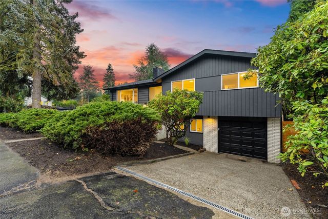 9101 30th Avenue NE, Seattle, WA 98115