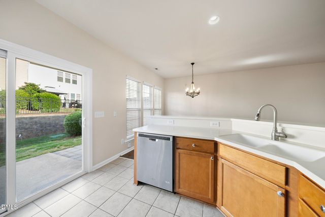 8402 Saltwood Place, Raleigh, NC 27617