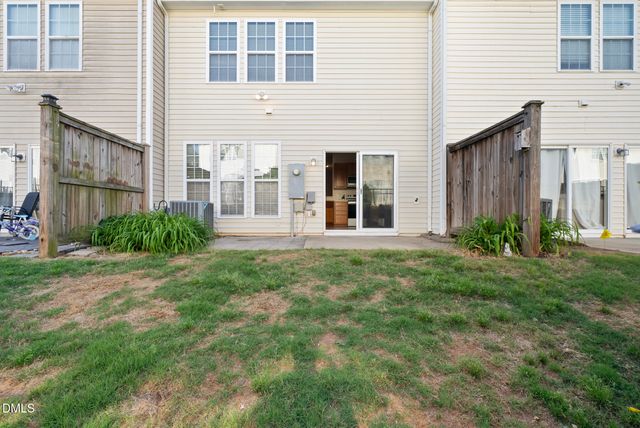 8402 Saltwood Place, Raleigh, NC 27617