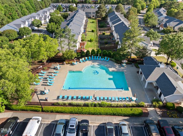 8402 Saltwood Place, Raleigh, NC 27617