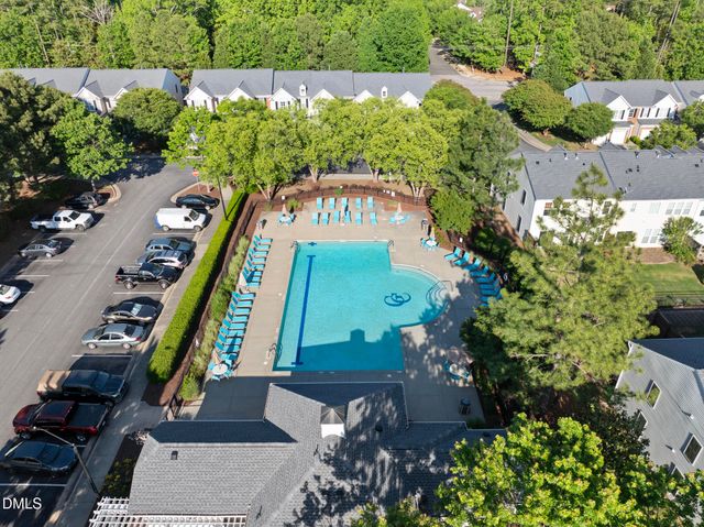 8402 Saltwood Place, Raleigh, NC 27617