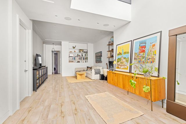 46 LAIGHT Street PH4, New York City, NY 10013