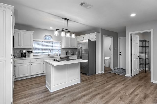 108 Jack Evans Court, Sherwood, AR 72120