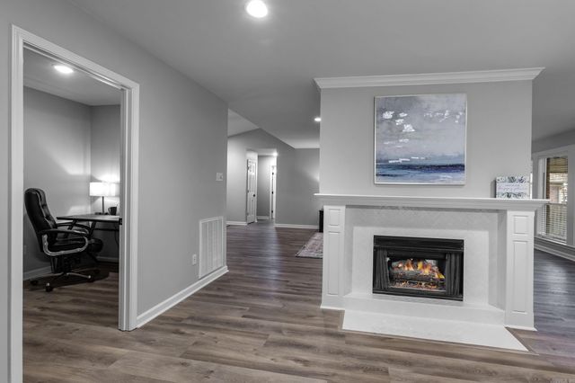 108 Jack Evans Court, Sherwood, AR 72120