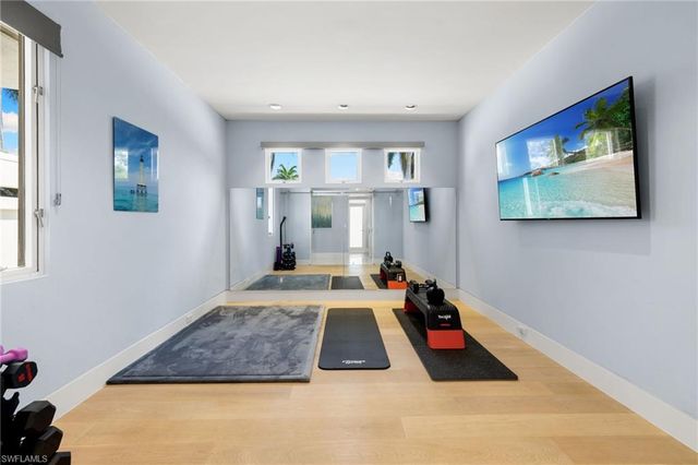 12933 Coco Plum LN, Naples, FL 34119