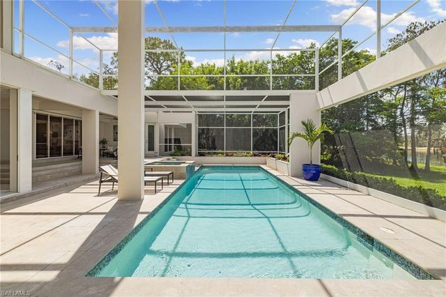 12933 Coco Plum LN, Naples, FL 34119