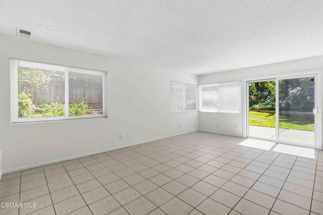 30772 Mainmast Drive, Agoura Hills, CA 91301