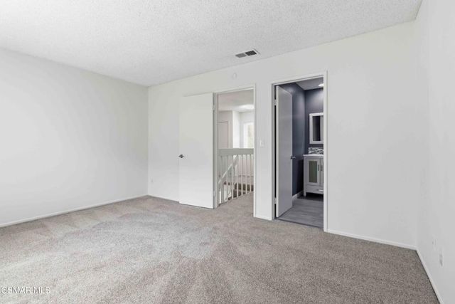 30772 Mainmast Drive, Agoura Hills, CA 91301