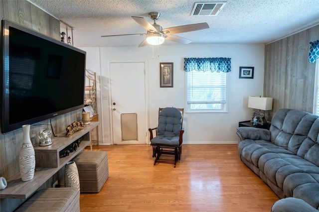 4480 NEWARK STREET N, St Petersburg, FL 33714