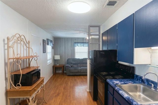 4480 NEWARK STREET N, St Petersburg, FL 33714
