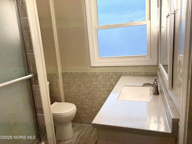 2550 York Street, Toledo, OH 43605