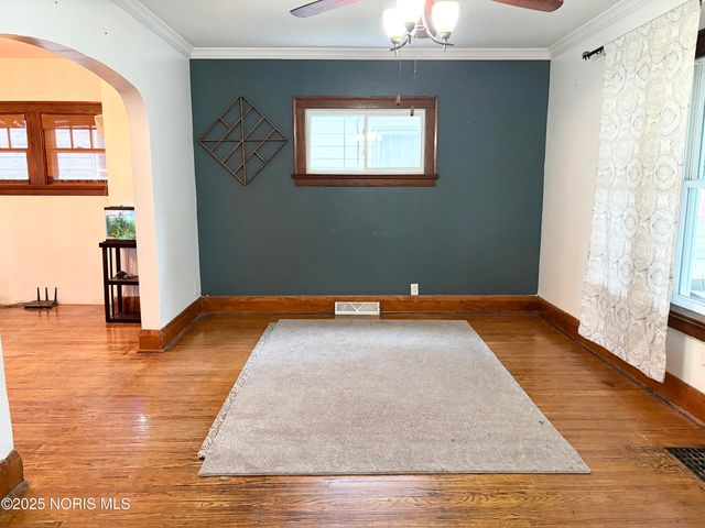 2550 York Street, Toledo, OH 43605