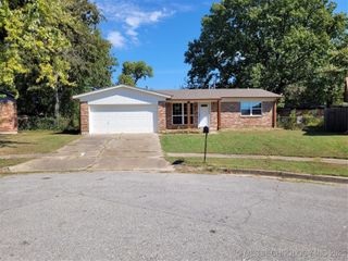 2503 S 122nd East Avenue, Tulsa, OK 74129