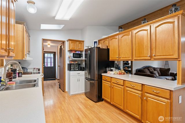 2999 Harrison Avenue, Centralia, WA 98531