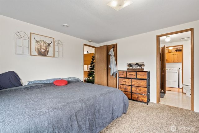 2999 Harrison Avenue, Centralia, WA 98531