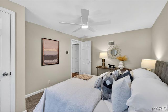 1336 Pond Road, Wildwood, MO 63038