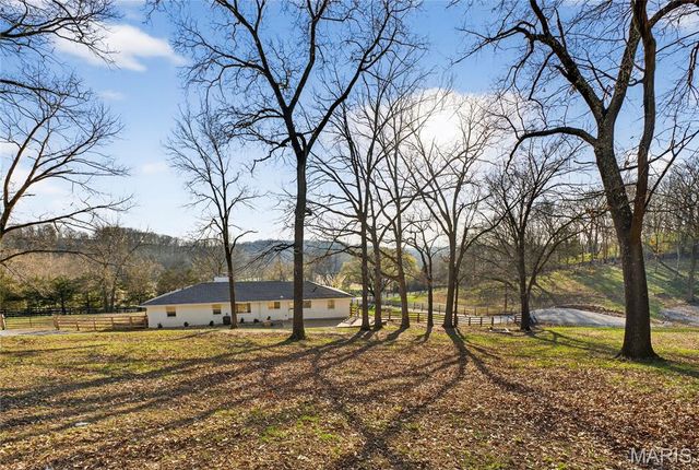 1336 Pond Road, Wildwood, MO 63038