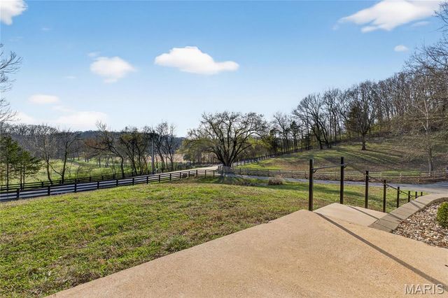 1336 Pond Road, Wildwood, MO 63038