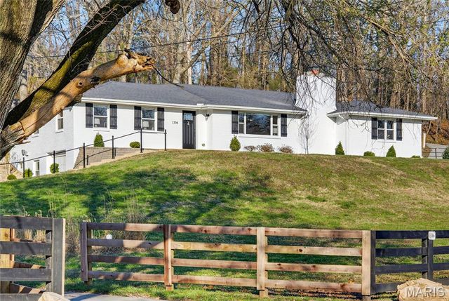 1336 Pond Road, Wildwood, MO 63038