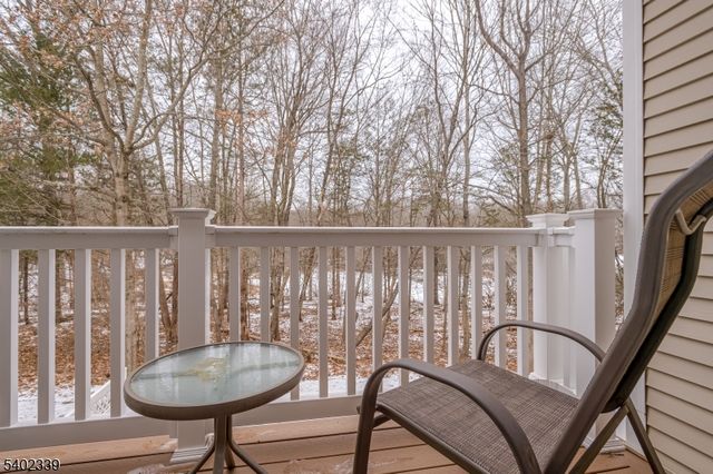 309 S Branch Dr, Readington Twp., NJ 08889