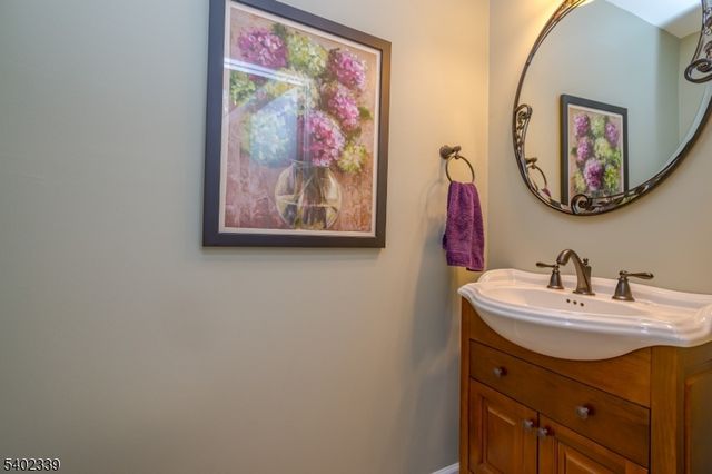 309 S Branch Dr, Readington Twp., NJ 08889