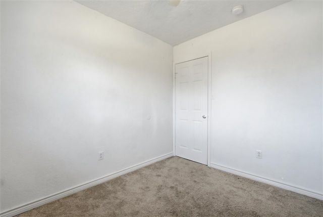4614 SW G Ave, Lawton, OK 73505