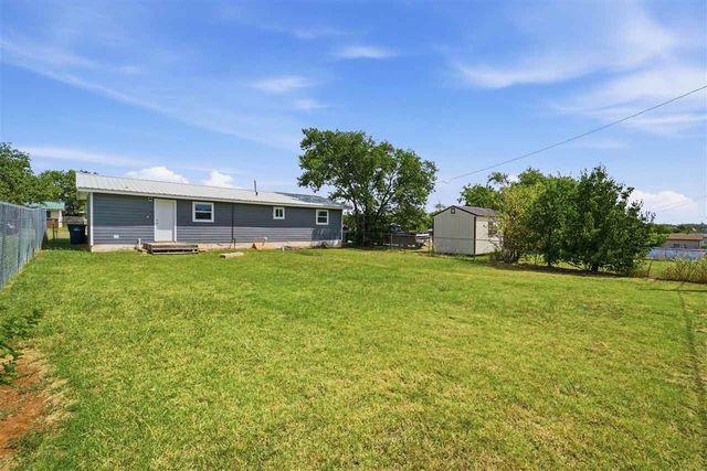 4614 SW G Ave, Lawton, OK 73505