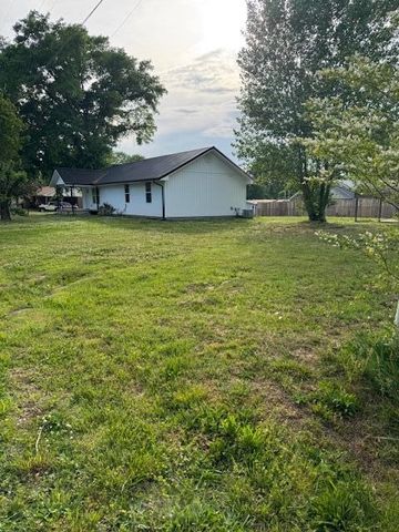 185 Carolina Avenue, Delano, TN 37325