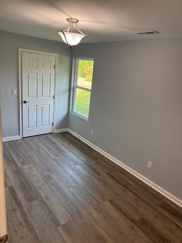 185 Carolina Avenue, Delano, TN 37325