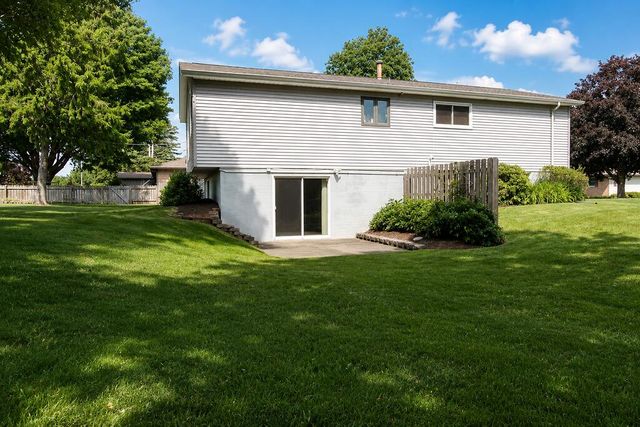 504 Corvette Drive, La Porte, IN 46350