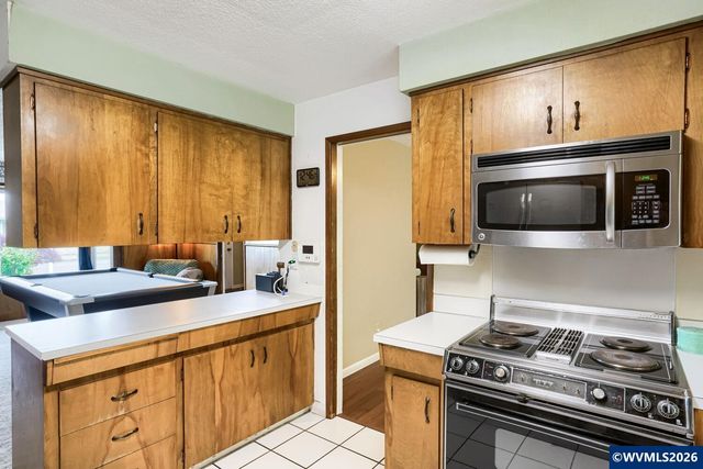 4342 Indigo St NE, Salem, OR 97305
