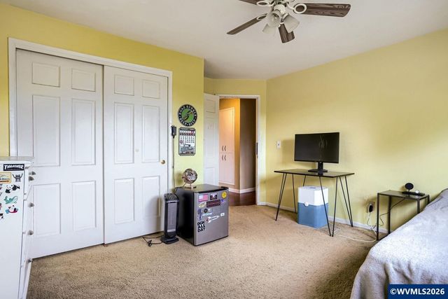 4342 Indigo St NE, Salem, OR 97305