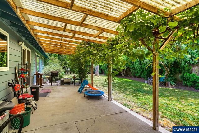 4342 Indigo St NE, Salem, OR 97305