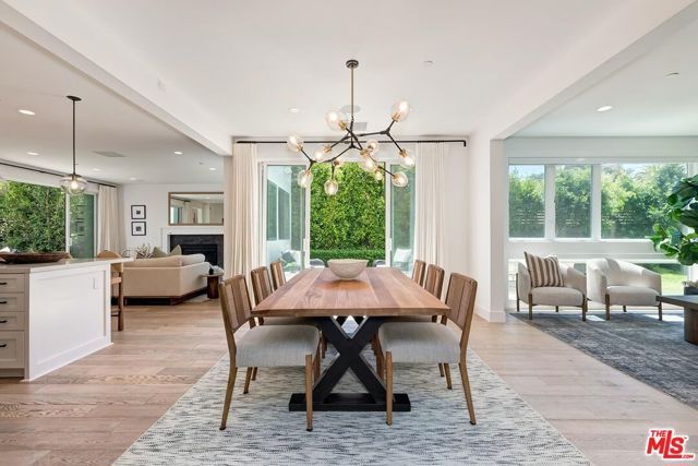 3641 Barry Avenue, Los Angeles, CA 90066