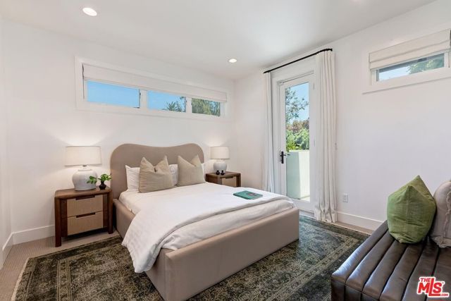 3641 Barry Avenue, Los Angeles, CA 90066