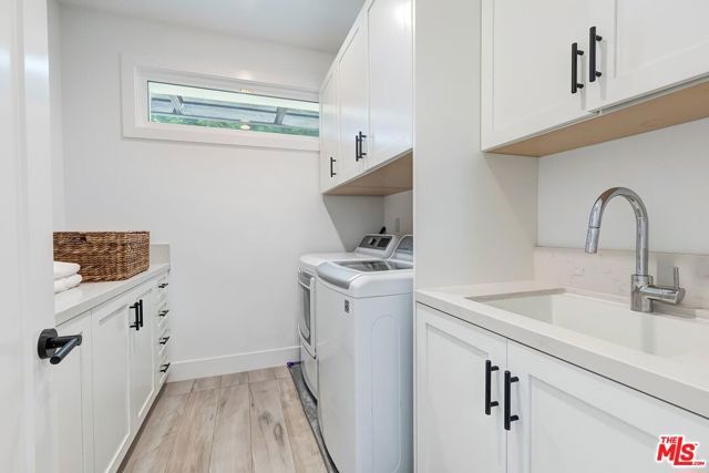 3641 Barry Avenue, Los Angeles, CA 90066