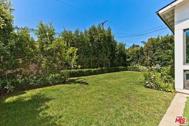 3641 Barry Avenue, Los Angeles, CA 90066