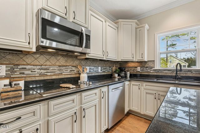 5933 Rounder Lane, Holly Springs, NC 27540