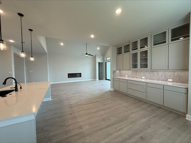 1008 Pearl Crescent Place, Crowley, TX 76036
