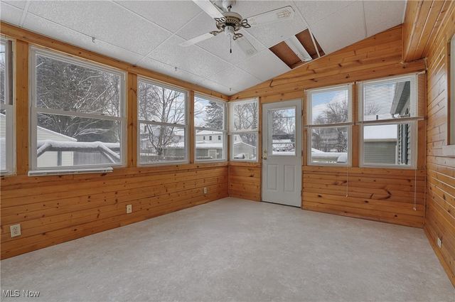 523 Evans Avenue, Akron, OH 44310