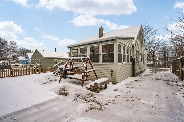 523 Evans Avenue, Akron, OH 44310