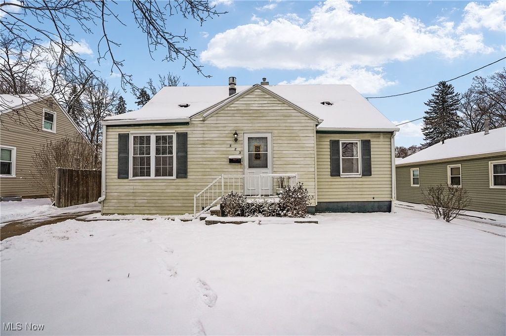 523 Evans Avenue, Akron, OH 44310