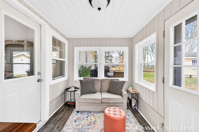 840 Wilson Avenue, Norton Shores, MI 49441