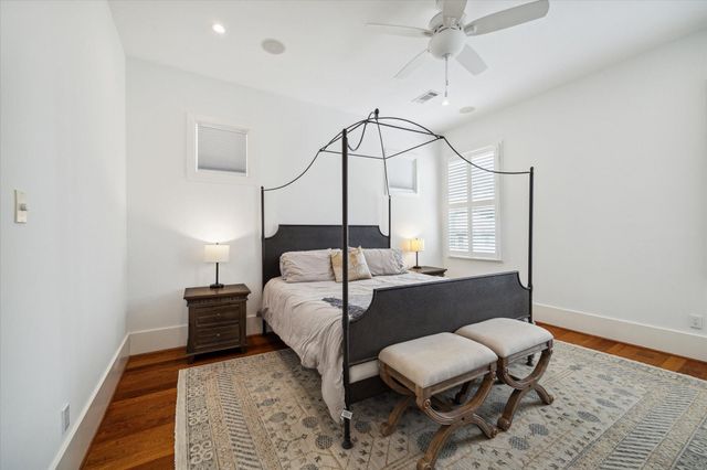 934 Nicholson Street, Houston, TX 77008