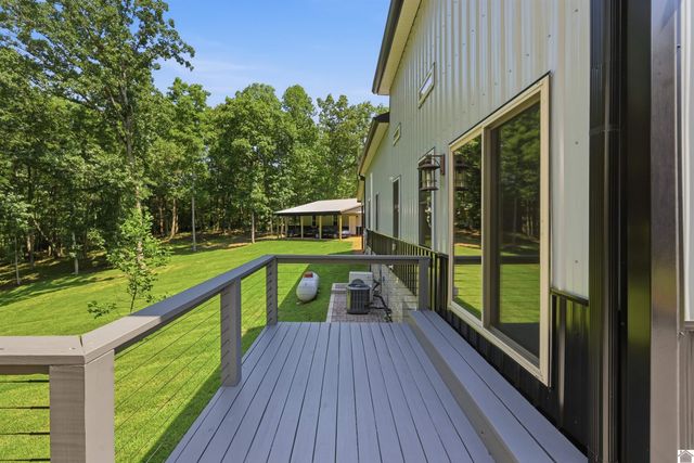 570 Bobcat Trail, Dover, TN 37058